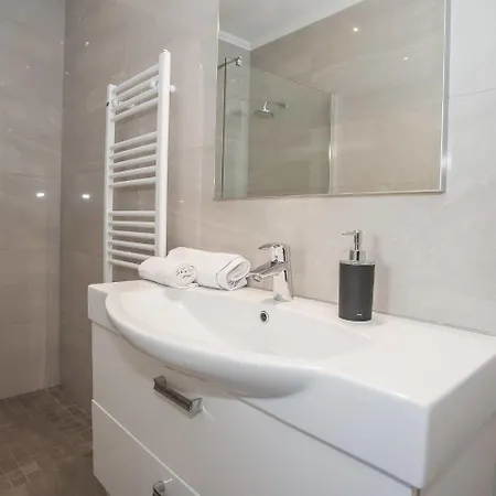 Spacious With Private Swimming Pool In Labin Villa